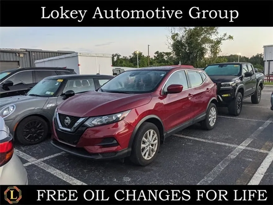 2022 Nissan Rogue Sport S photo 1