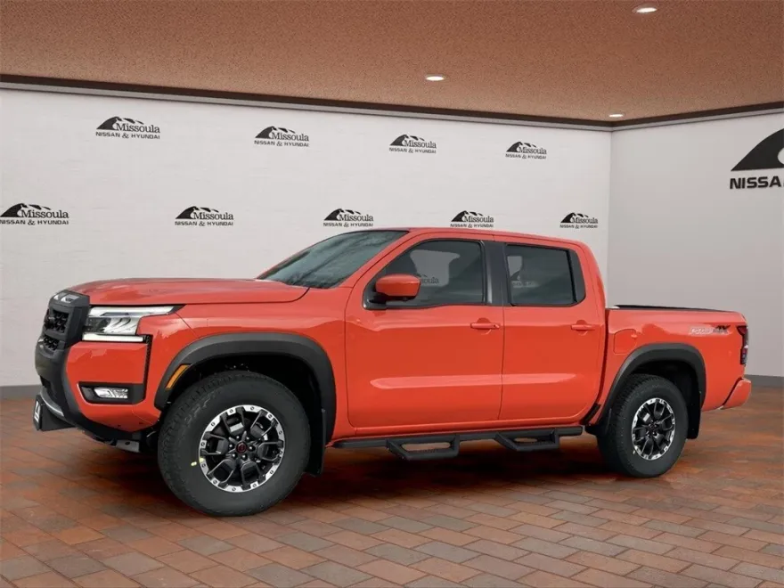 2025 Nissan Frontier PRO-4X photo 1