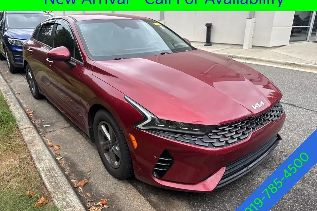 2022 Kia K5 LXS photo 1