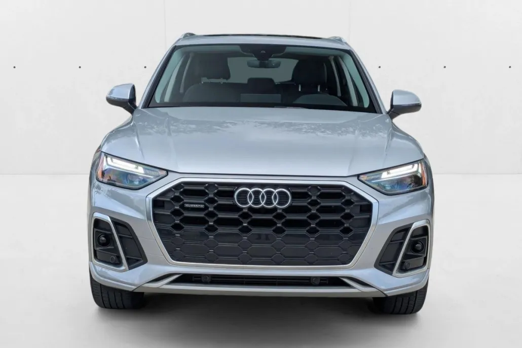 2023 Audi Q5 45 S line Premium photo 1