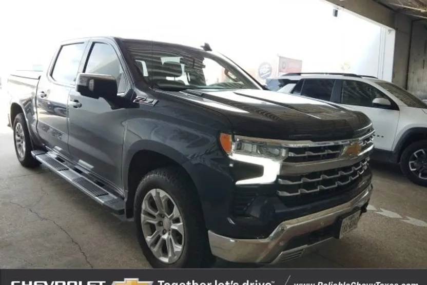 2023 Chevrolet Silverado 1500 LTZ photo 1