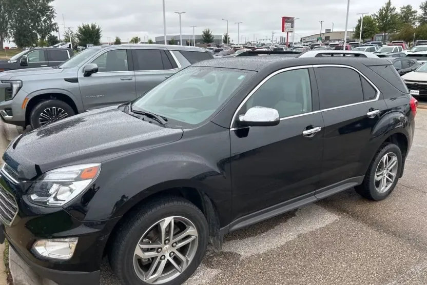 2016 Chevrolet Equinox LTZ photo 1