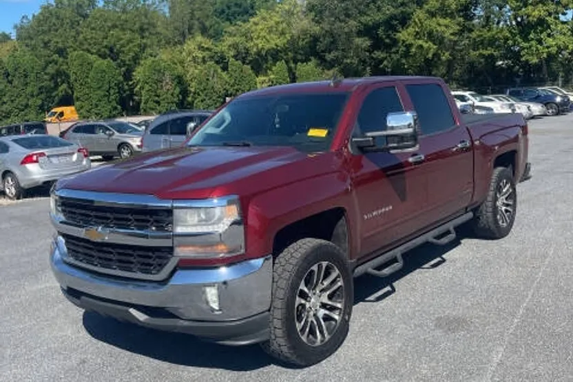 2016 Chevrolet Silverado 1500 LT photo 1