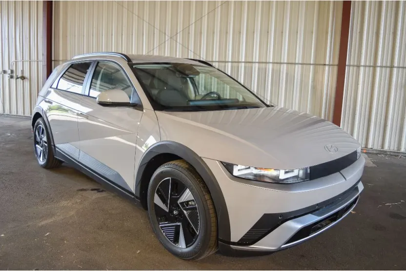 2025 Hyundai Ioniq 5 SEL photo 1