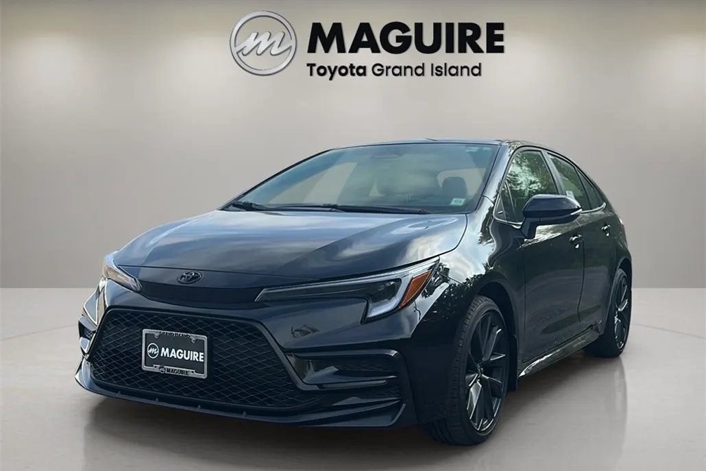 2025 Toyota Corolla SE photo 1