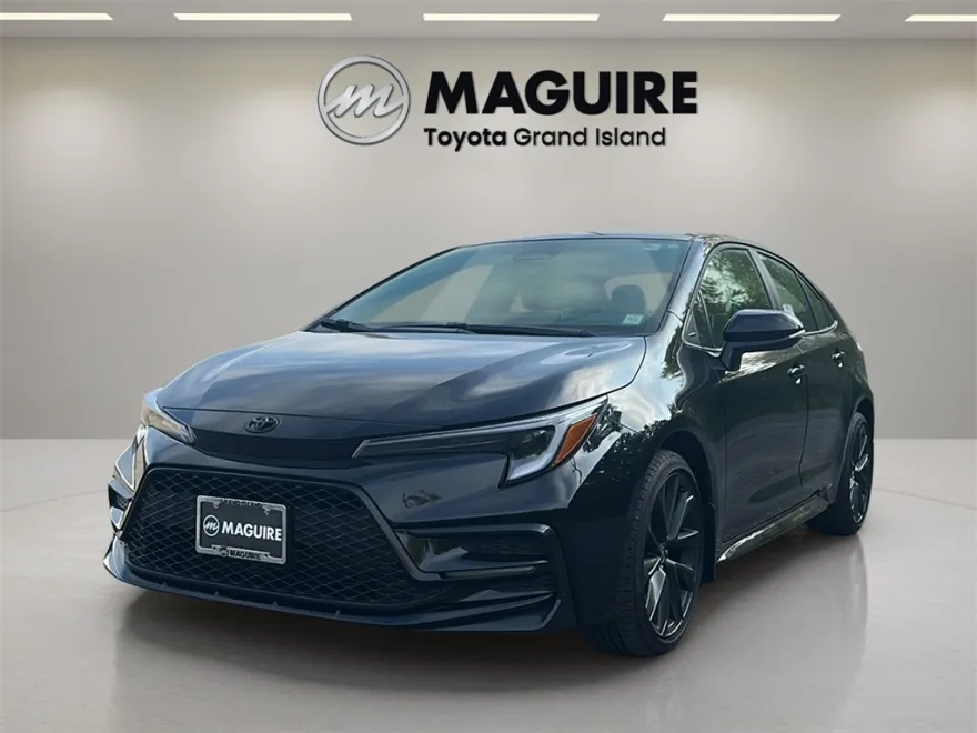 2025 Toyota Corolla SE photo 1