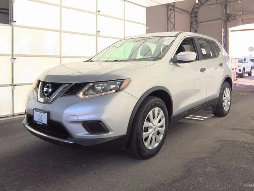 2016 Nissan Rogue S photo 1