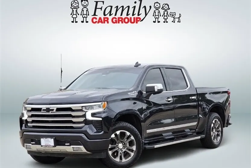 2024 Chevrolet Silverado 1500 High Country photo 1