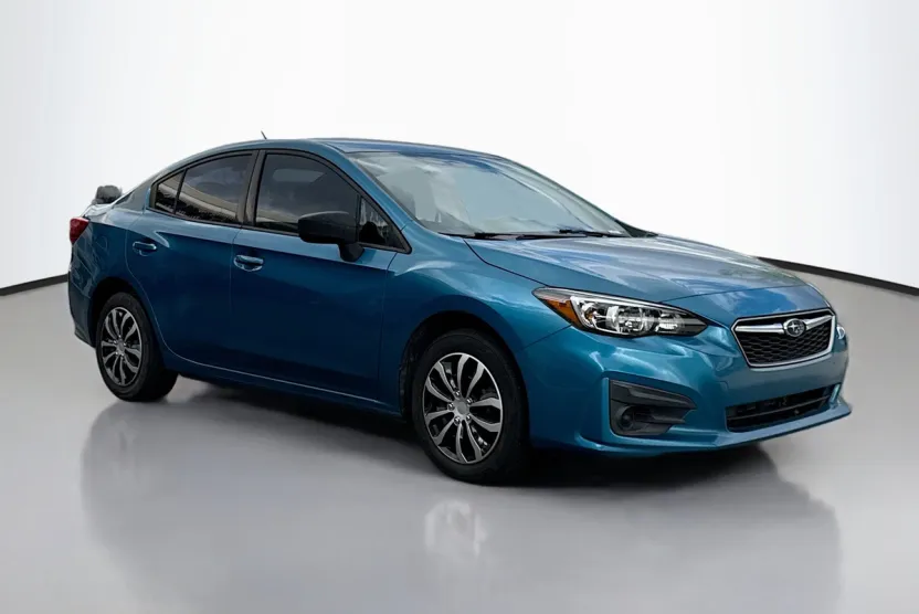 2017 Subaru Impreza 2.0i photo 1