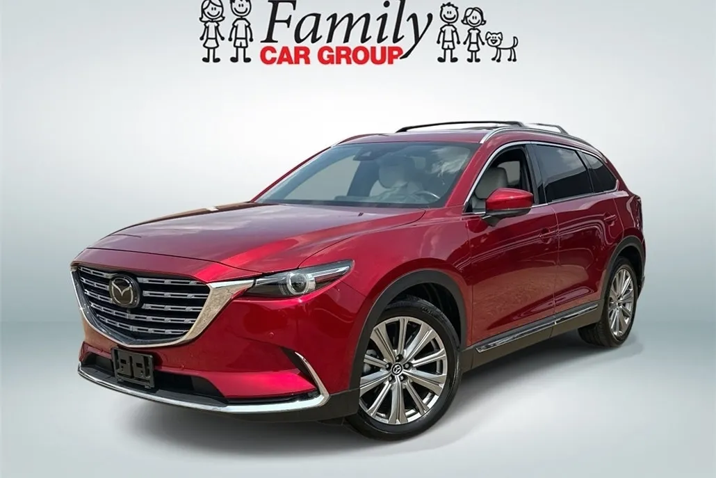 2022 Mazda CX-9 Signature photo 1