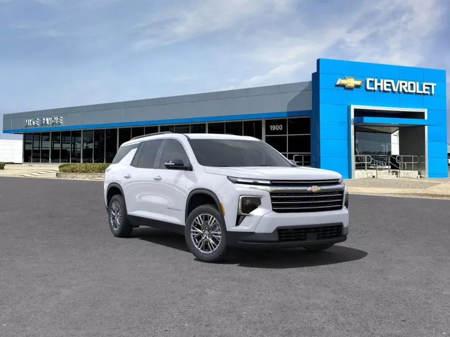 2025 Chevrolet Traverse photo 1
