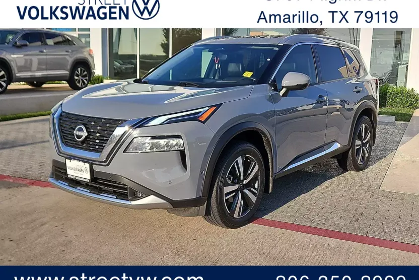 2022 Nissan Rogue Platinum photo 1