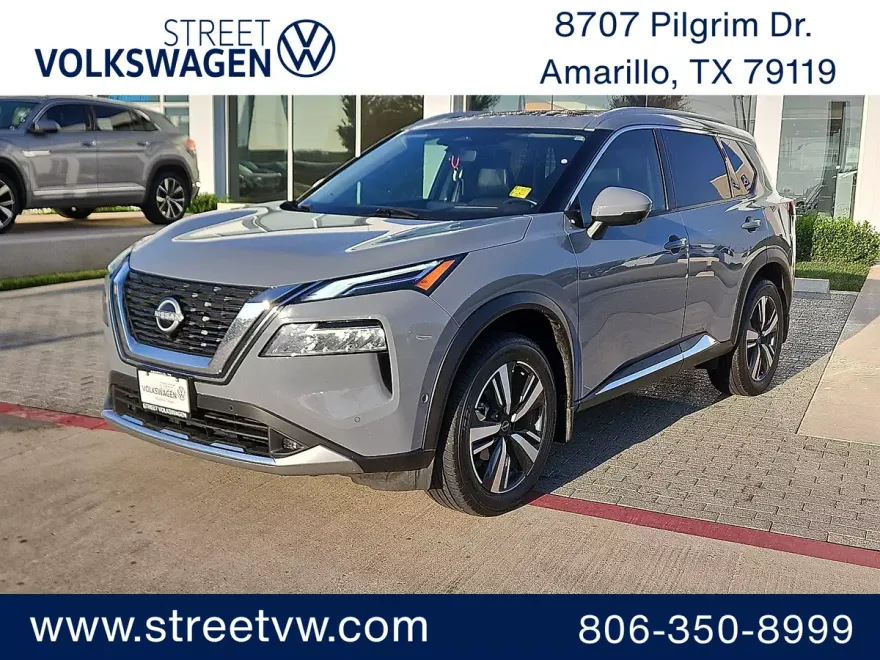 2022 Nissan Rogue Platinum photo 1