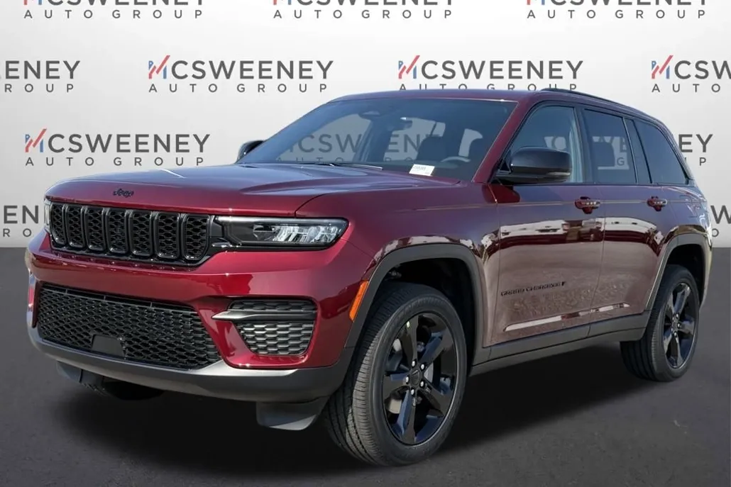 2025 Jeep Grand Cherokee Altitude photo 1