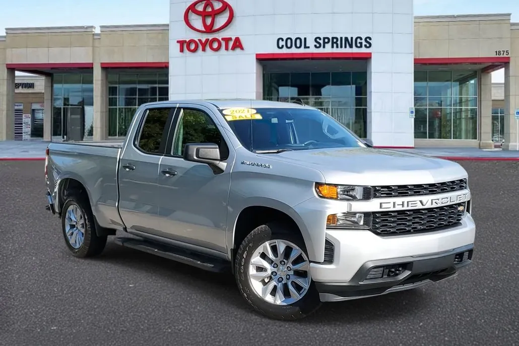 2021 Chevrolet Silverado 1500 Custom photo 1