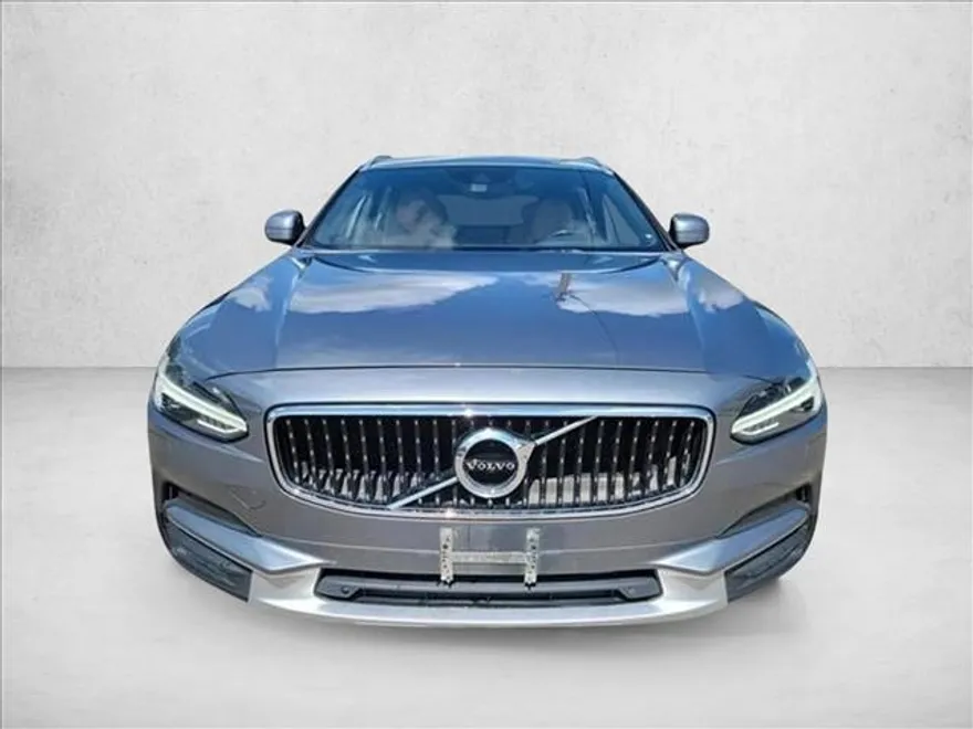 2018 Volvo V90 Cross Country T5 AWD photo 1