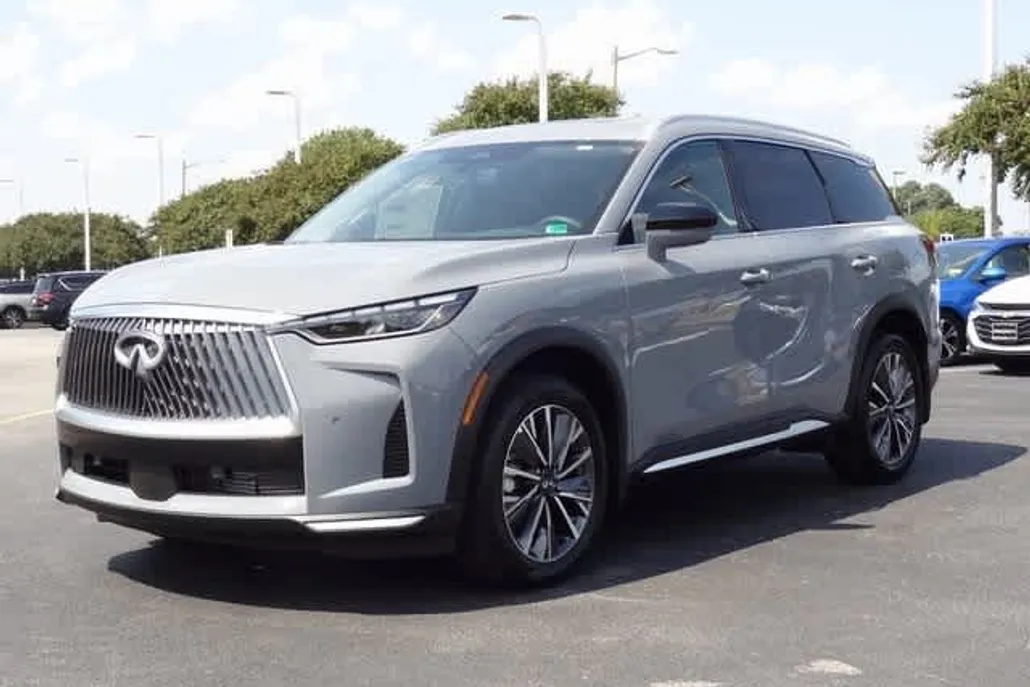 2026 Infiniti QX60 Luxe photo 1