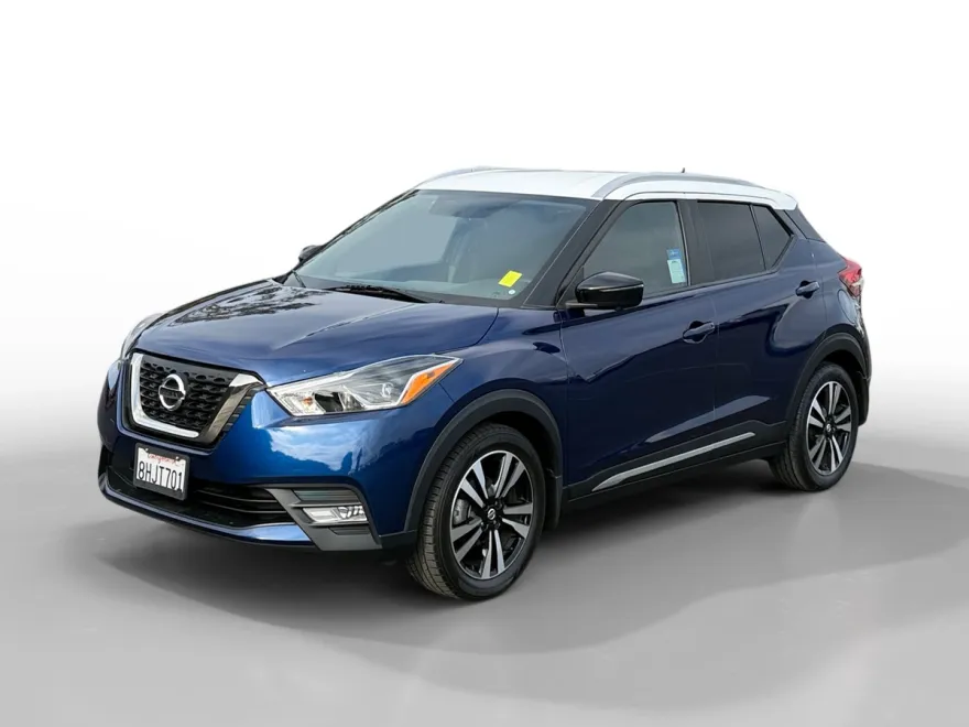 2018 Nissan Kicks SR photo 1
