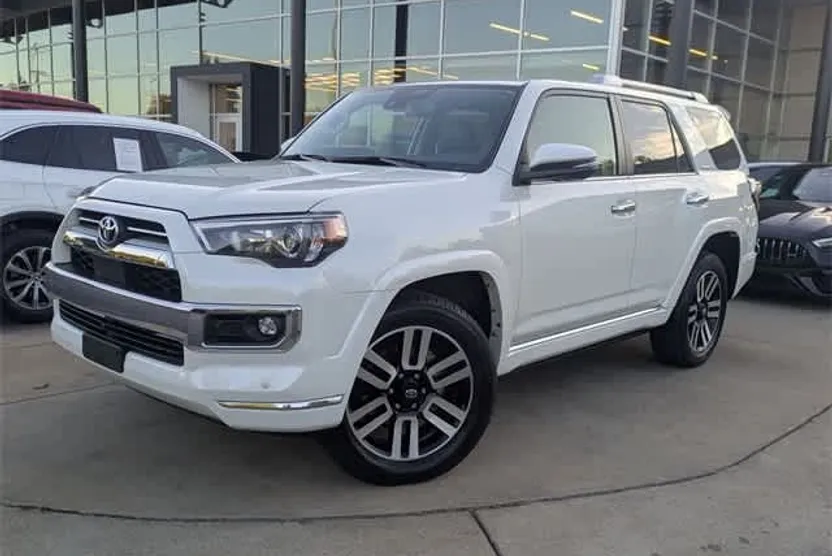 2023 Toyota 4Runner Limited photo 1