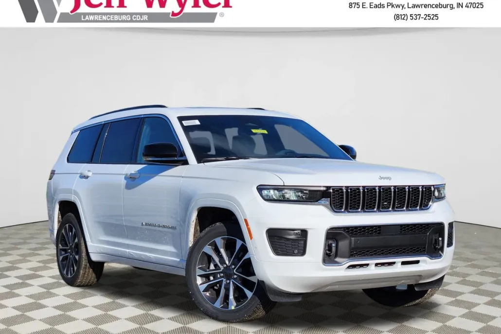 2025 Jeep Grand Cherokee Overland photo 1