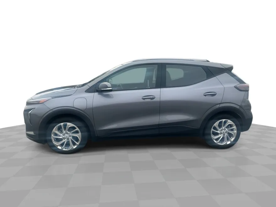 2023 Chevrolet Bolt EUV photo 1