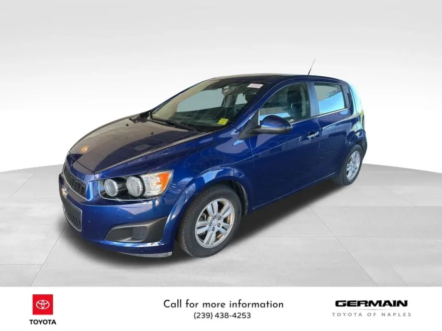 2013 Chevrolet Sonic LT photo 1