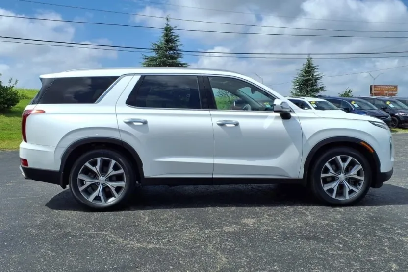 2022 Hyundai Palisade SEL photo 1