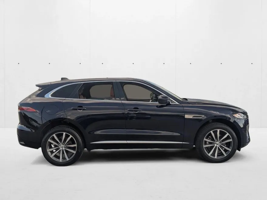 2025 Jaguar F-PACE R-Dynamic S P250 photo 1