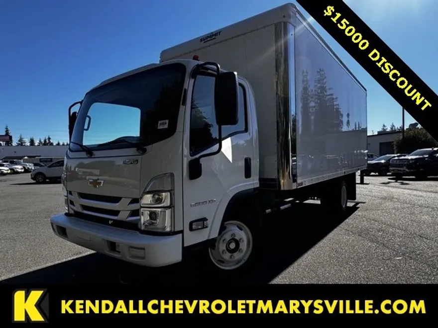 2025 Chevrolet Silverado photo 1