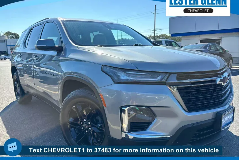 2023 Chevrolet Traverse Leather photo 1