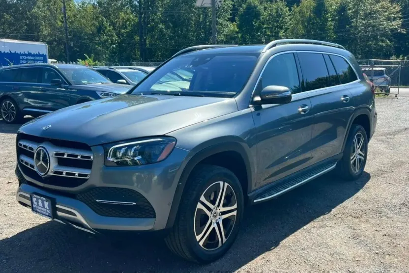 2022 Mercedes Benz GLS 450 4MATIC photo 1