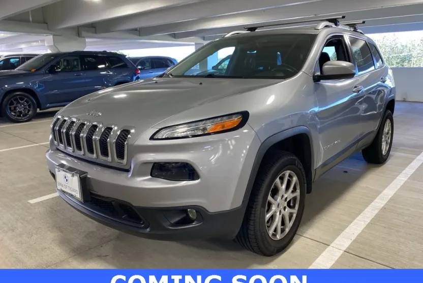 2015 Jeep Cherokee Latitude photo 1