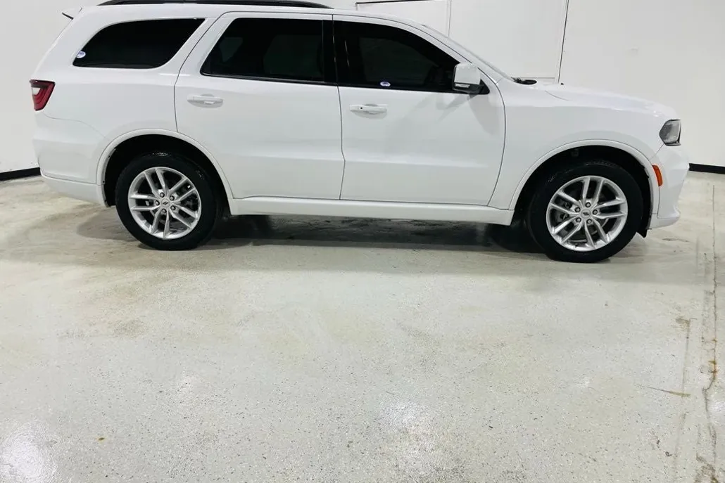 2022 Dodge Durango GT Plus photo 1