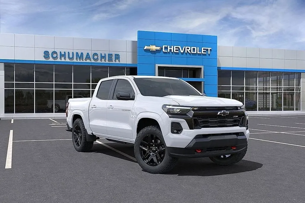 2025 Chevrolet Colorado Z71 photo 1