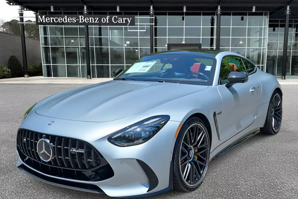 2025 Mercedes Benz AMG GT photo 1