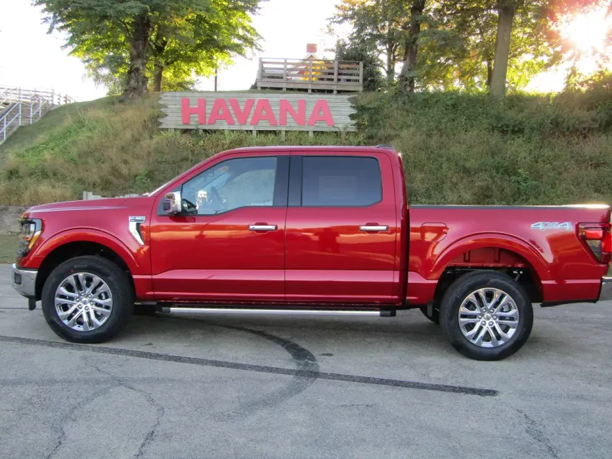 2025 Ford F-150 XLT photo 1
