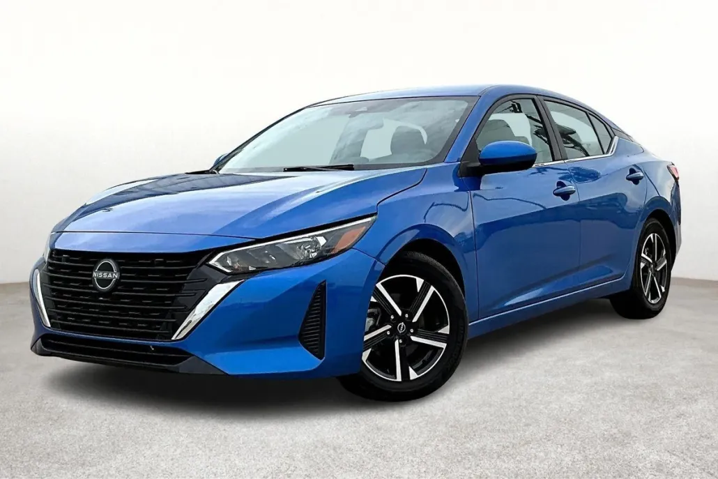 2024 Nissan Sentra SV photo 1