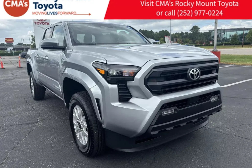 2025 Toyota Tacoma SR5 photo 1
