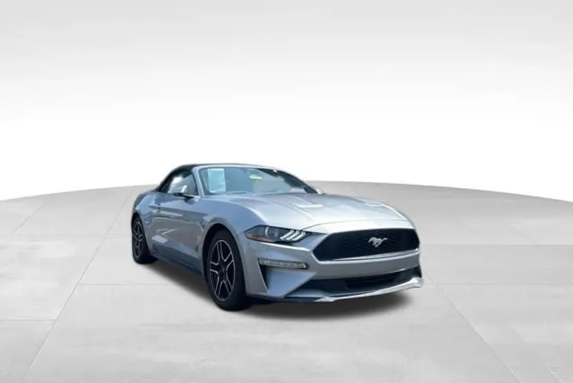 2022 Ford Mustang EcoBoost Premium photo 1