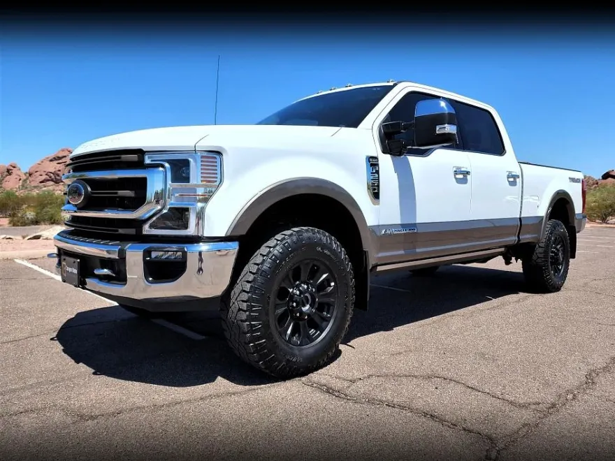 2021 Ford F-250 King Ranch Tremor photo 1