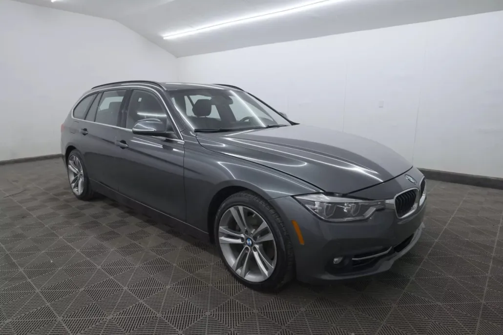 2016 Bmw 328i xDrive Sport Wagon photo 1