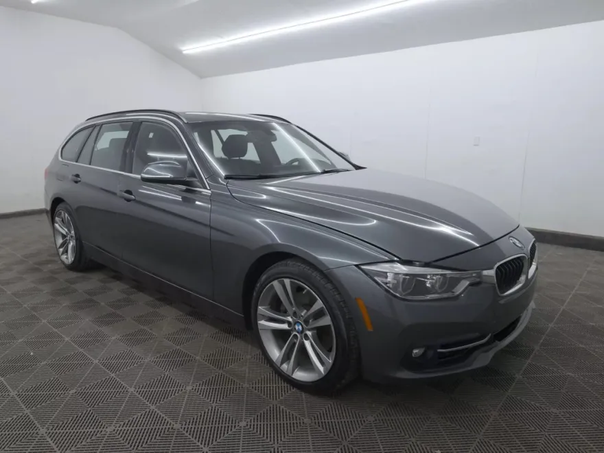 2016 Bmw 328i xDrive Sport Wagon photo 1