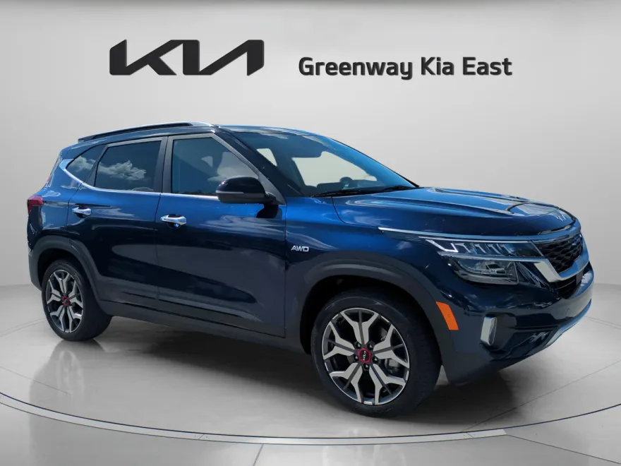 2022 Kia Seltos SX photo 1