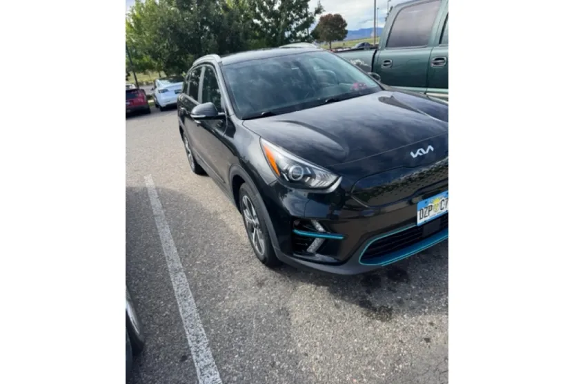 2022 Kia Niro EV EX photo 1