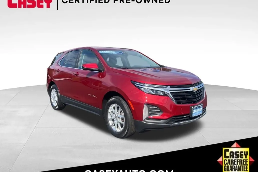2022 Chevrolet Equinox LT photo 1