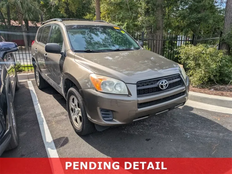 2011 Toyota RAV4 Base photo 1