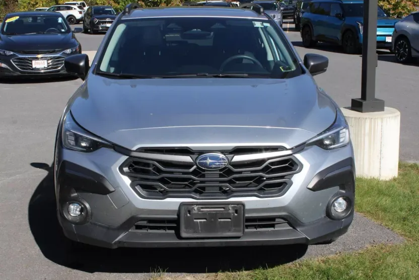 2024 Subaru Crosstrek Limited photo 1