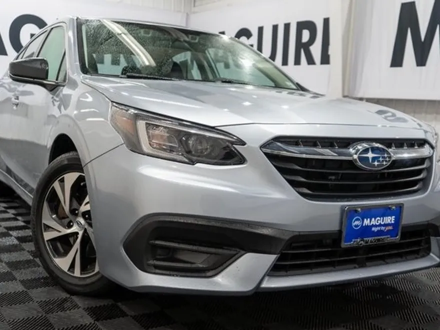 2022 Subaru Legacy Base photo 1