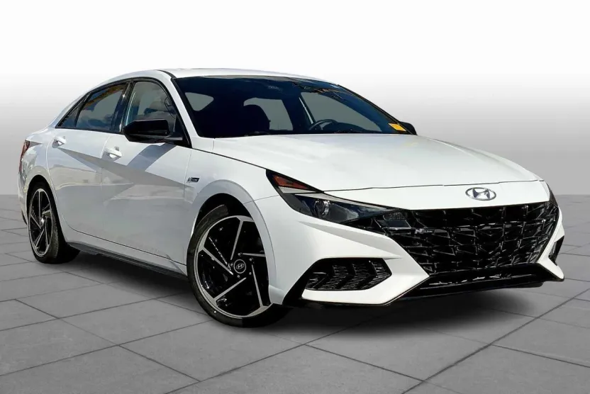 2023 Hyundai Elantra N Line photo 1