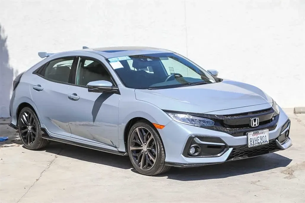 2021 Honda Civic Hatchback Sport Touring photo 1